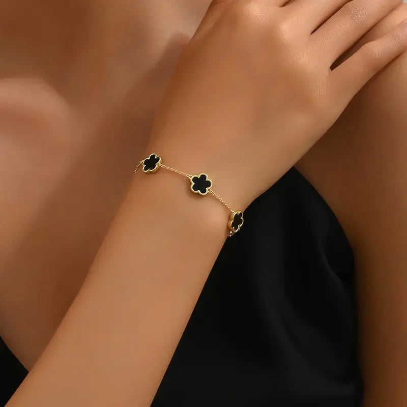 Dainty Cute Chain Stainless Steel Bracelet Gold Plated Flower Five Clover Lucky Bracelet for Women Gift